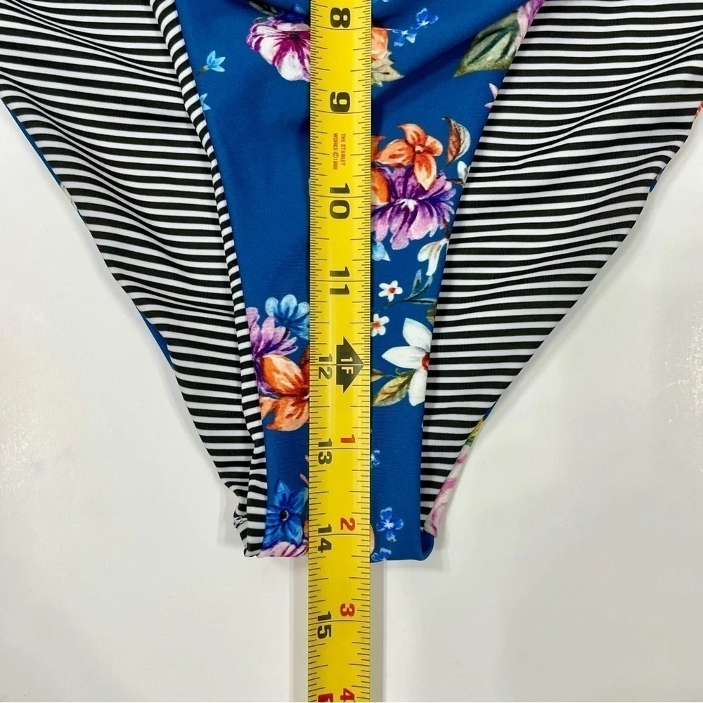 NWT Cupshe High Waisted Floral Bikini Bottoms Size M Blue